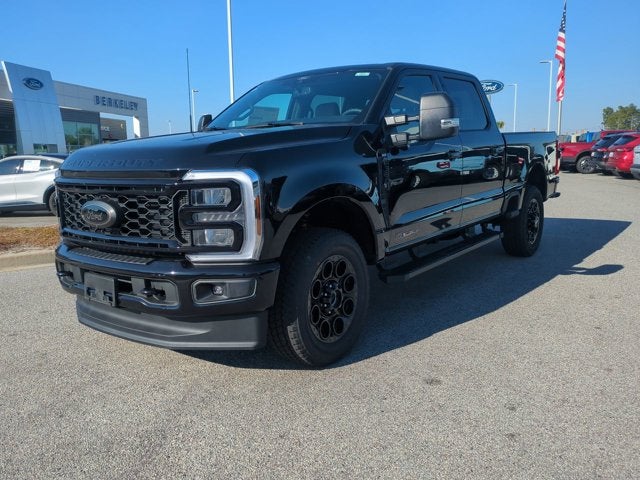 2026 Ford Super Duty F-350 SRW XLT