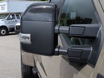 2026 Ford Super Duty F-350 DRW LARIAT