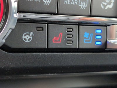 2026 Ford Super Duty F-350 DRW LARIAT