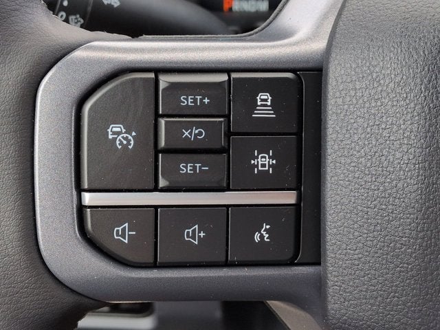 2026 Ford Super Duty F-350 DRW LARIAT