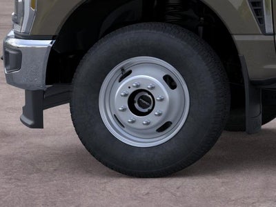 2026 Ford Super Duty F-350 DRW XLT