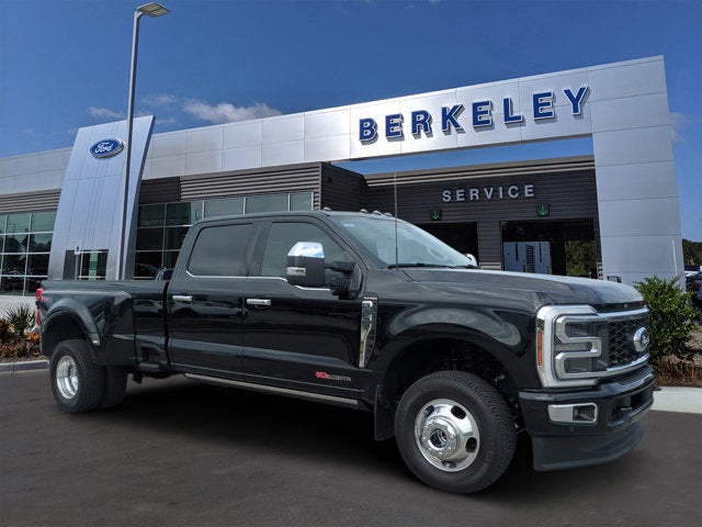 2025 Ford Super Duty F-350 DRW Platinum
