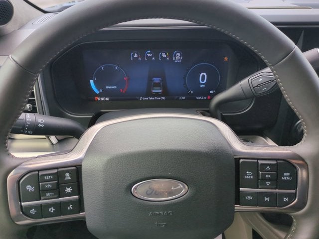 2025 Ford Super Duty F-350 DRW Platinum