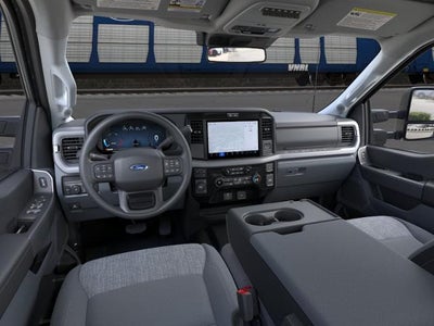 2026 Ford Super Duty F-350 DRW XLT