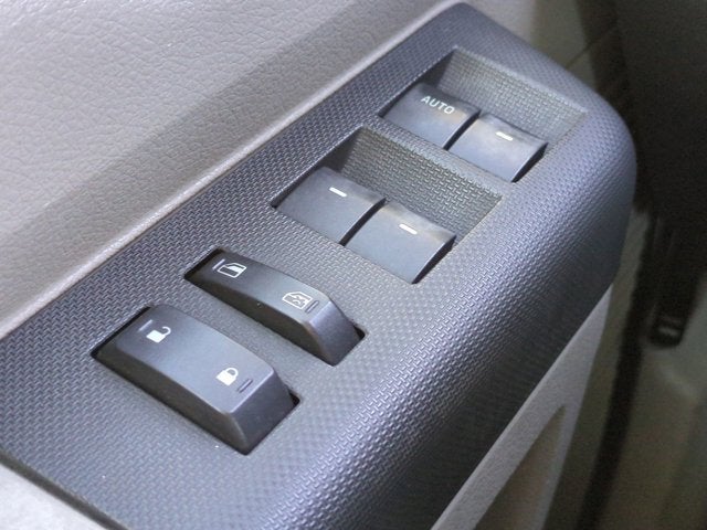 2010 Ford Super Duty F-250 SRW XLT