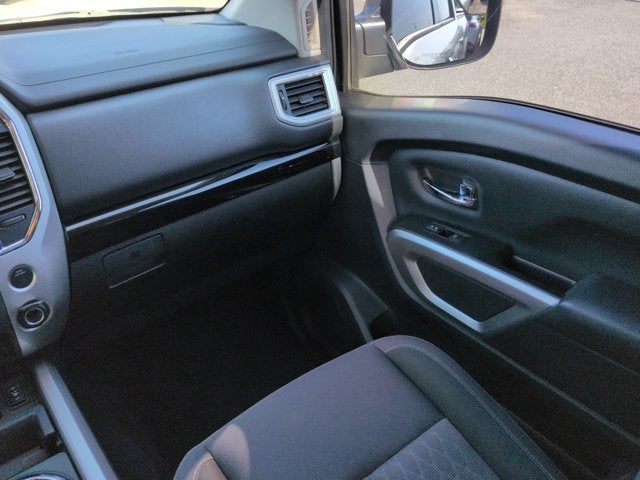 2020 Nissan Titan SV