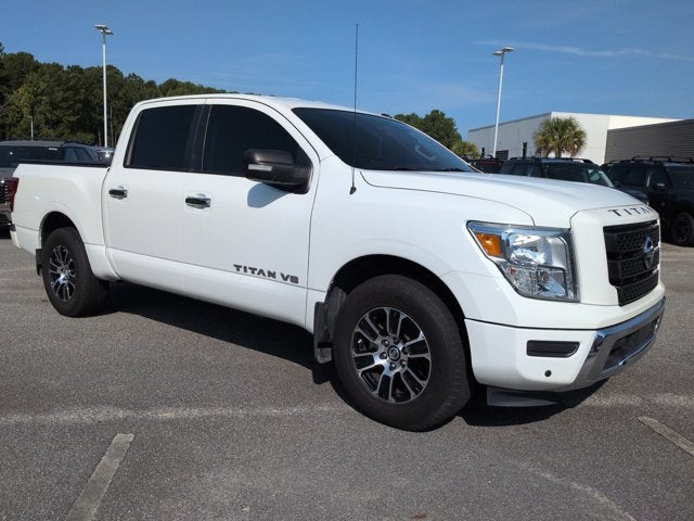 2020 Nissan Titan SV