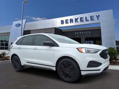 2022 Ford Edge SE