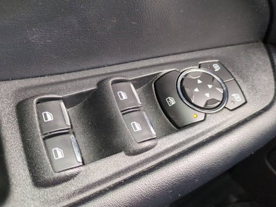 2022 Ford Edge SE