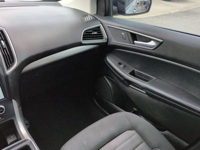 2023 Ford Edge SE