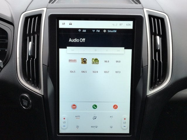 2023 Ford Edge SE