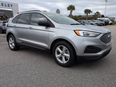 2023 Ford Edge SE
