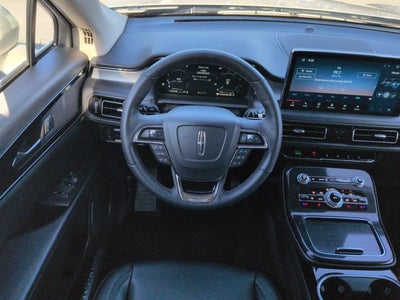 2022 Lincoln Nautilus Standard