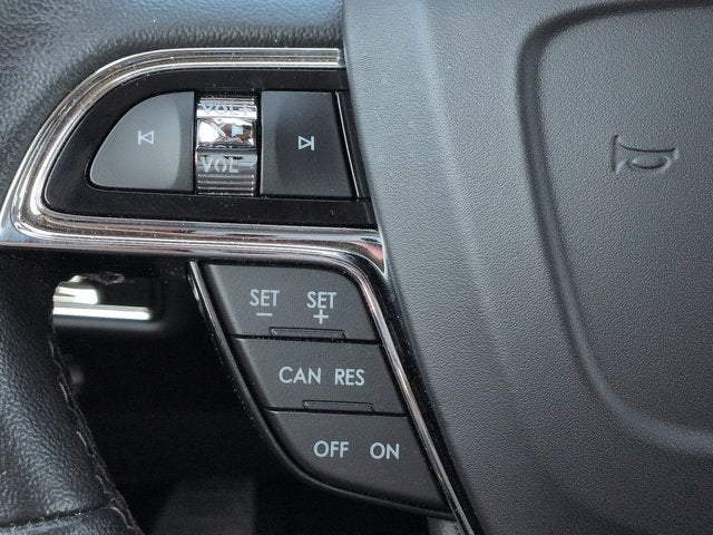 2022 Lincoln Nautilus Standard