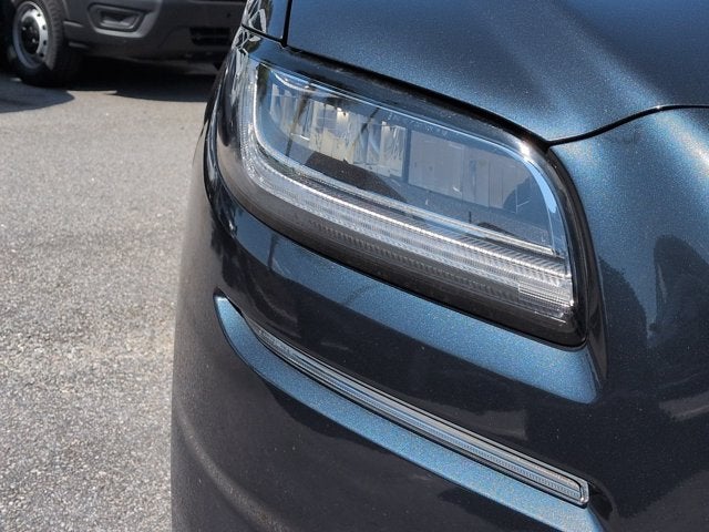 2022 Lincoln Nautilus Standard