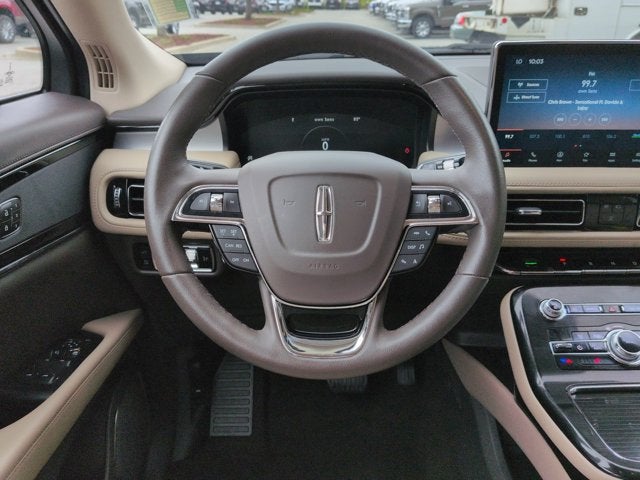 2023 Lincoln Nautilus Standard