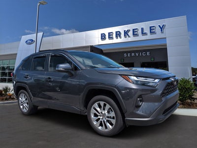2023 Toyota RAV4 XLE Premium
