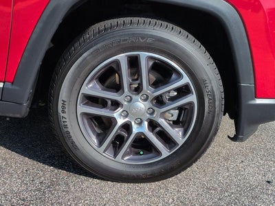 2018 Jeep Compass Latitude w/Sun/Wheel Pkg