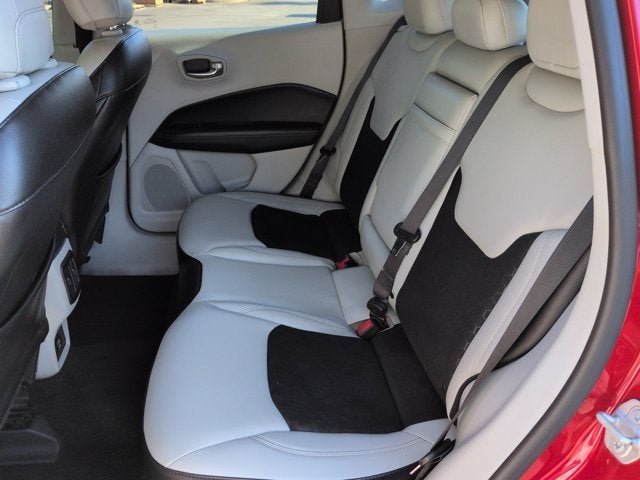 2018 Jeep Compass Latitude w/Sun/Wheel Pkg