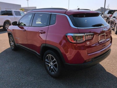2018 Jeep Compass Latitude w/Sun/Wheel Pkg