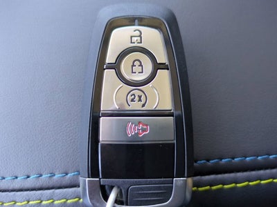 2026 Ford Maverick Lobo High