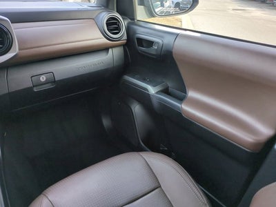 2017 Toyota Tacoma Limited