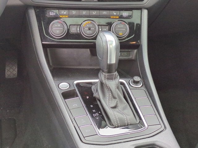 2021 Volkswagen Jetta R-Line