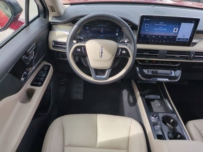 2025 Lincoln Corsair Premiere