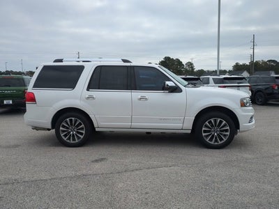 2016 Lincoln Navigator Select
