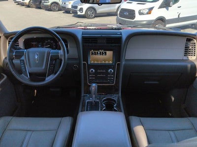 2017 Lincoln Navigator Select