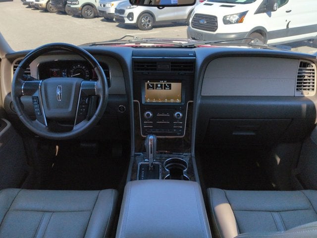 2017 Lincoln Navigator Select