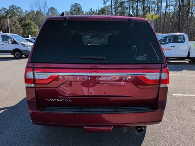 2017 Lincoln Navigator Select