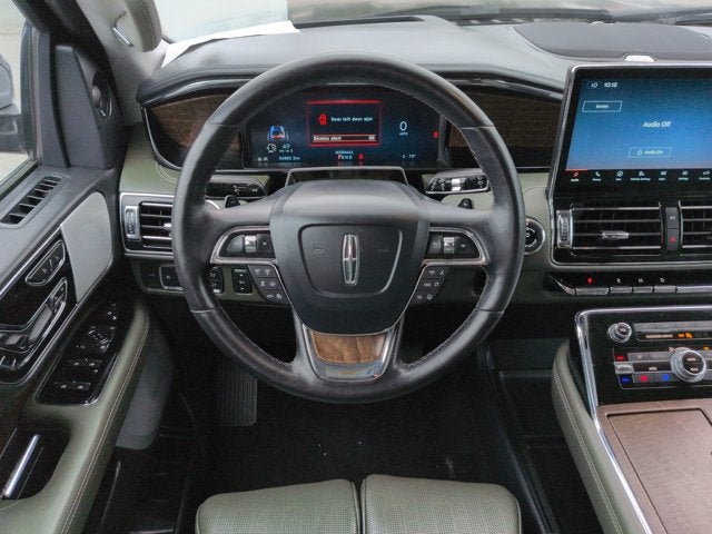 2022 Lincoln Navigator Black Label