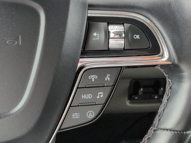2022 Lincoln Navigator Black Label