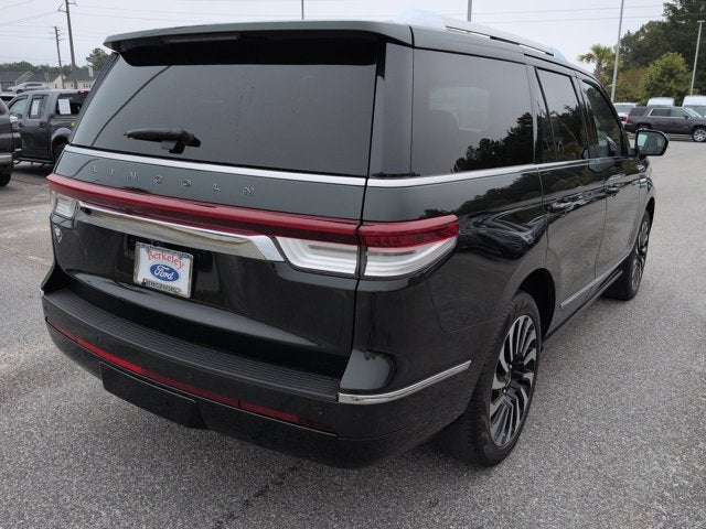 2022 Lincoln Navigator Black Label