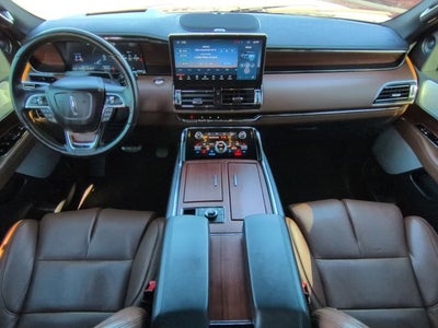 2023 Lincoln Navigator L Reserve