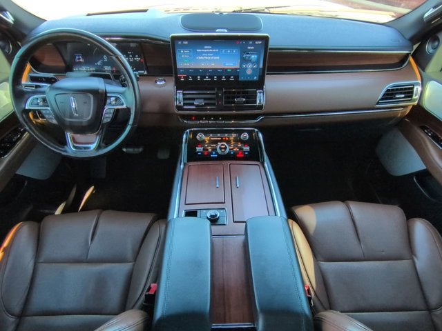 2023 Lincoln Navigator L Reserve