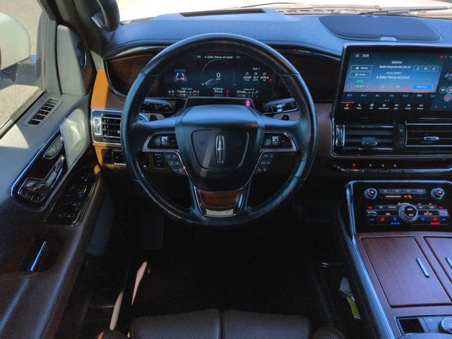 2023 Lincoln Navigator L Reserve