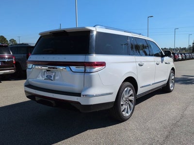 2023 Lincoln Navigator L Reserve