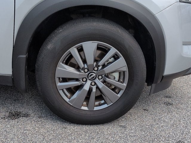 2025 Nissan Pathfinder S