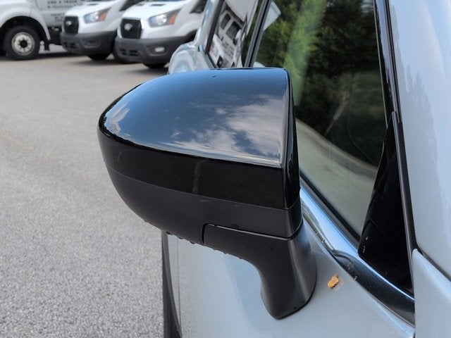 2025 Nissan Pathfinder S