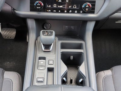 2025 Nissan Pathfinder S
