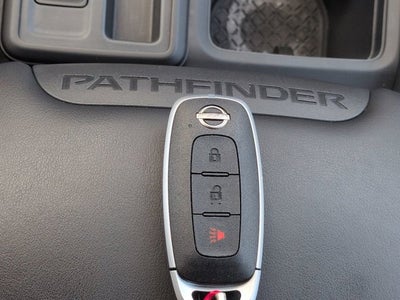 2025 Nissan Pathfinder S