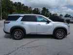 2025 Nissan Pathfinder S