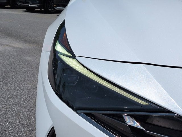 2022 Hyundai Elantra Limited