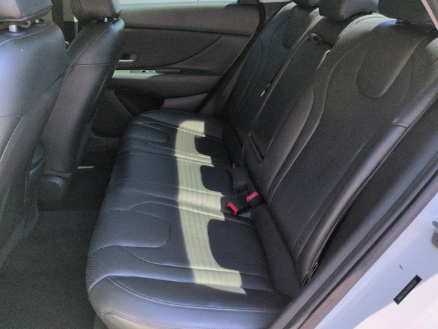 2022 Hyundai Elantra Limited