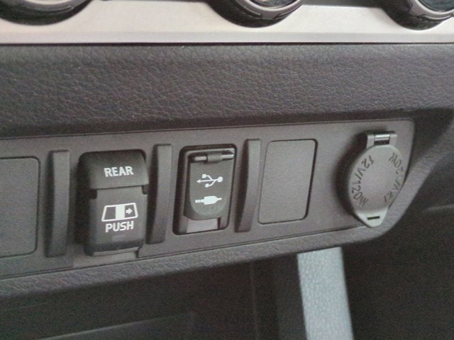 2018 Toyota Tacoma SR5