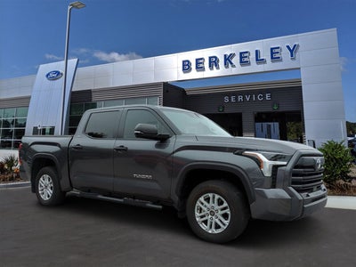 2024 Toyota Tundra 4WD SR5