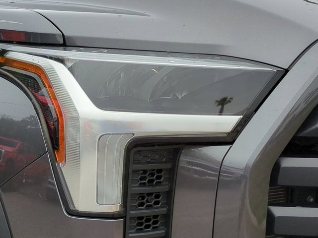 2024 Toyota Tundra 4WD SR5