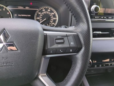 2022 Mitsubishi Outlander SE